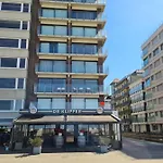 Oostduinkerke Apartments *