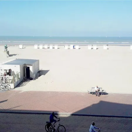 Oostduinkerke Apartments アパート *