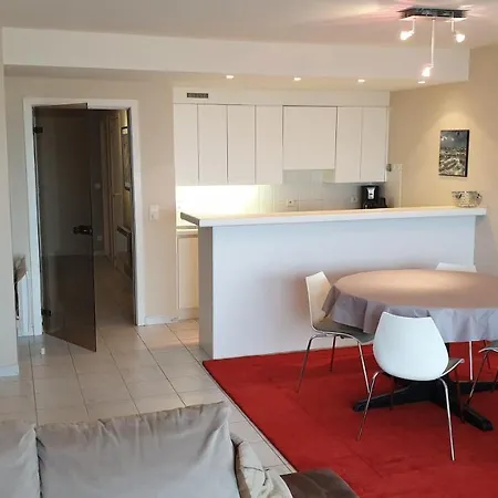 Oostduinkerke Apartments * אוסטדאונקרק