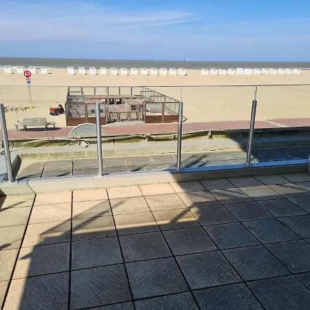 Oostduinkerke Apartments * אוסטדאונקרק