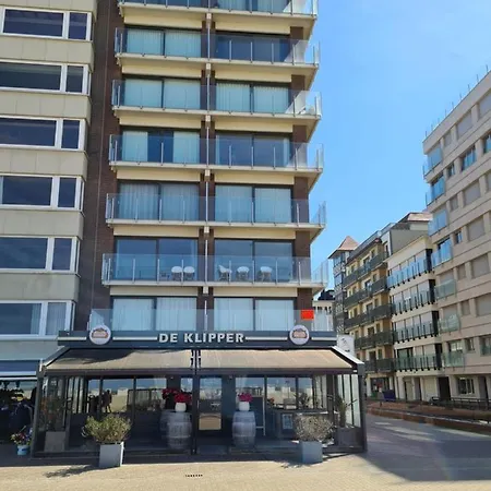 Oostduinkerke Apartments *