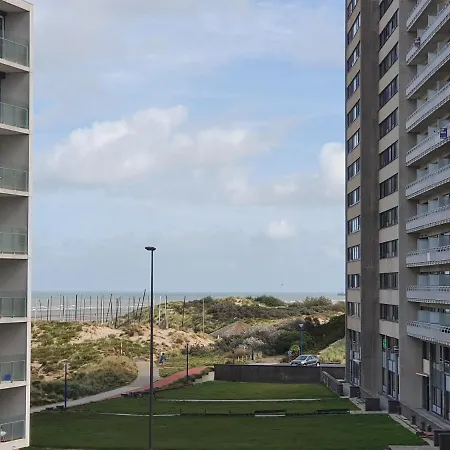 Oostduinkerke Apartments