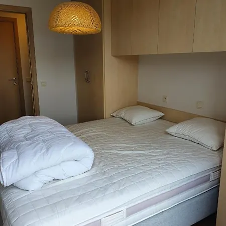 Oostduinkerke Apartments דירה אוסטדאונקרק