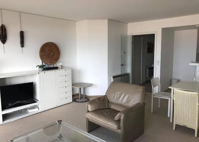 Oostduinkerke Apartments 东代恩凯尔克