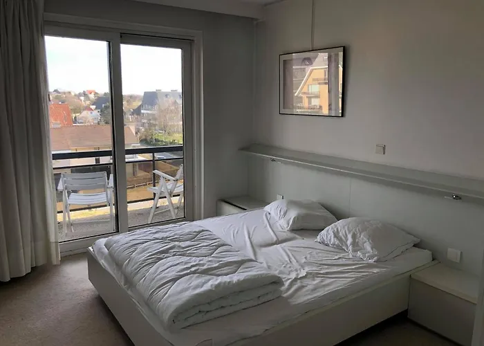 Oostduinkerke Apartments *