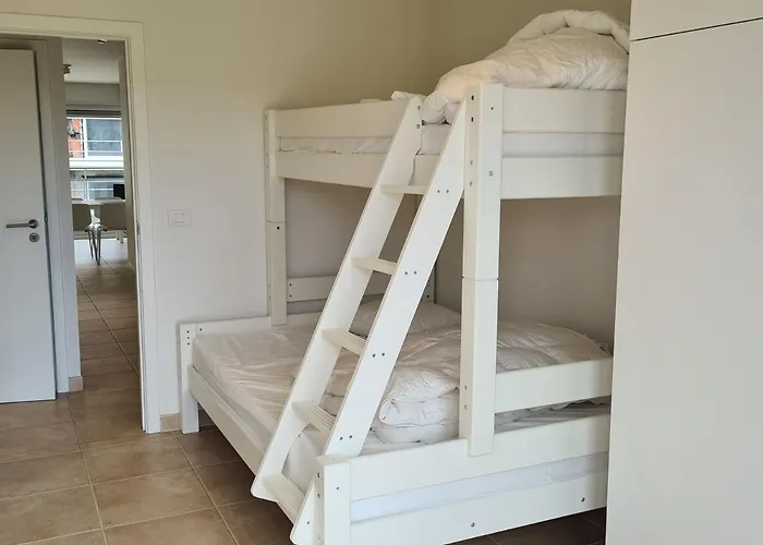 Oostduinkerke Apartments 东代恩凯尔克