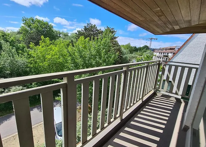 Oostduinkerke Apartments *